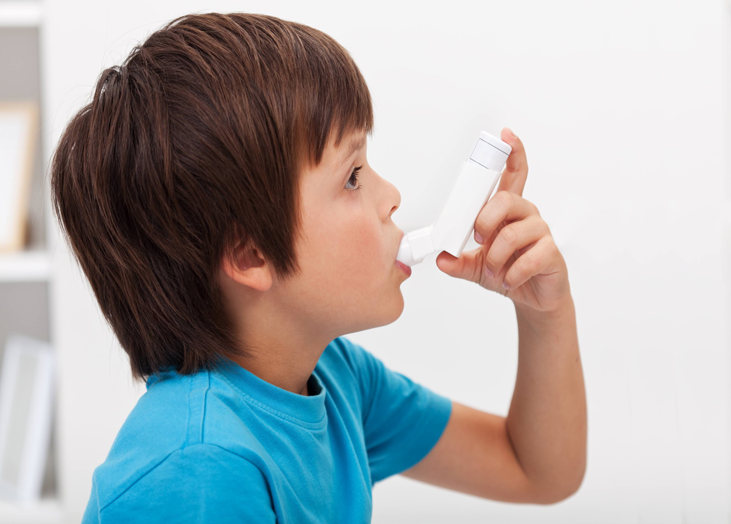 Kid Using Inhaler — Maplewood, MI — Corner Home Medical